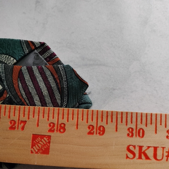 Robert Talbott Tie Best of Class for Nordstrom All Silk Green Geometric Necktie - Picture 8 of 9